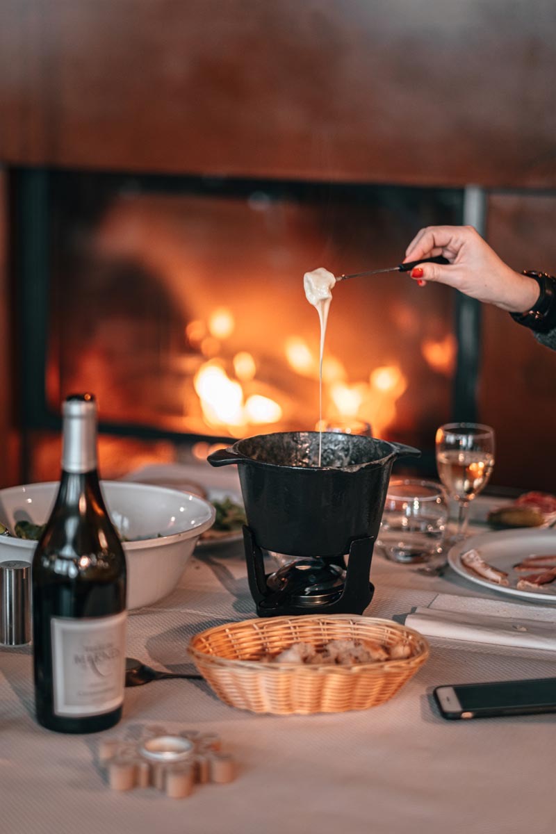 Restaurant : sp&eacute;cialit&eacute;s r&eacute;gionales du Haut-Jura &agrave; proximit&eacute; de Champagnole Morbier 2